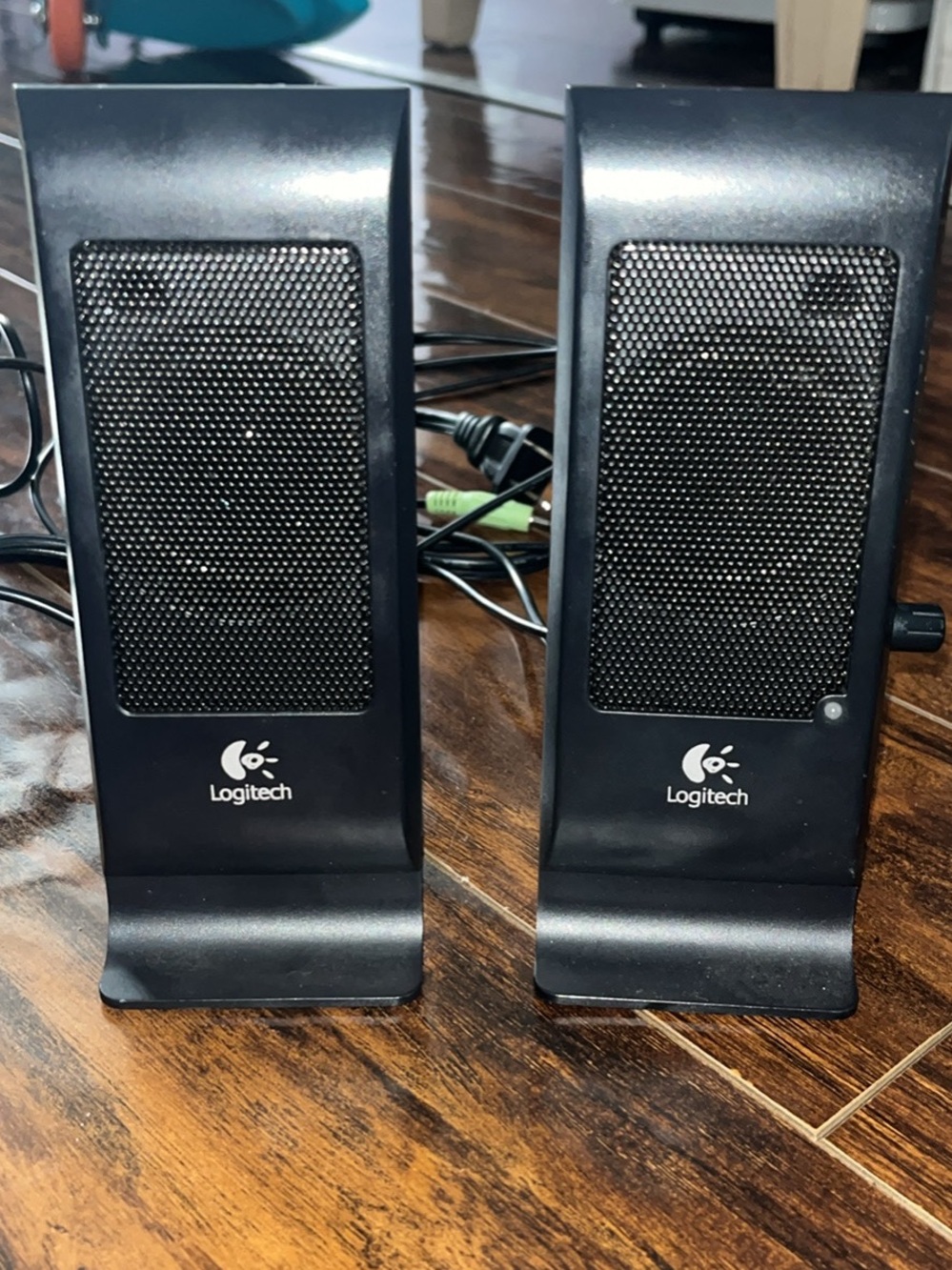 Logitech Black USB Computer Speakers — Stereo Pair